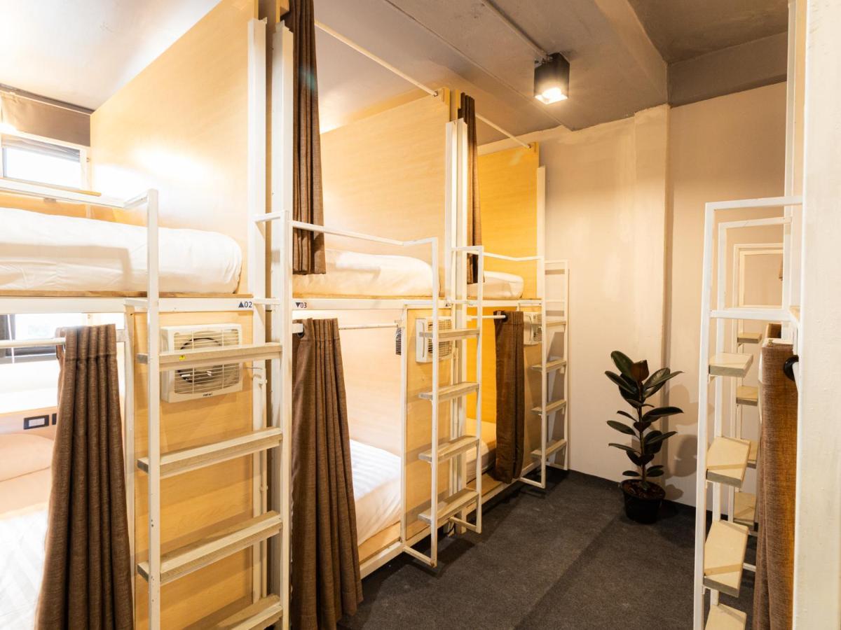 Single Bed Female Dormitory Room